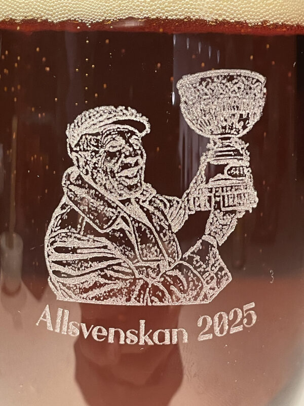 Orrefors glas Stig svensson Allsvenskan 2025 - Bild 2